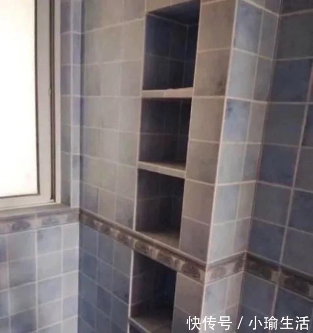 花洒|卫生间包管时如果用点心,能多出一排收纳格,比置物架可高级多了