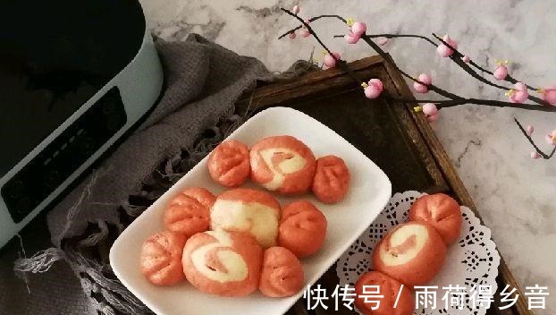 好吃好看健康的红糖红曲馒头,四十分钟就完成,懒人忙人日常必备!