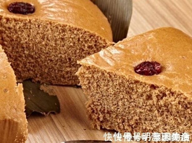 香甜|一碗面粉四个鸡蛋,无需揉面发酵,松软香甜,一出锅全家抢着吃!