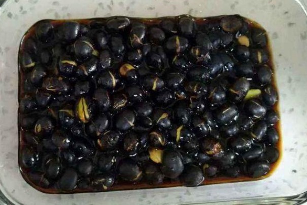 醋泡黑豆|吃醋不是坏事,3种食物泡醋吃,助你”大病小病“全赶跑!