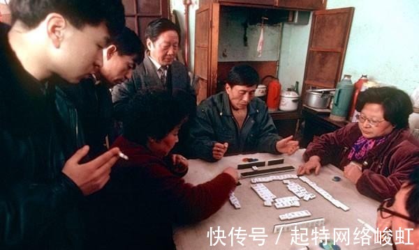 上海|上个世纪90年代初的上海老照片，展现了当时百姓的真实生活