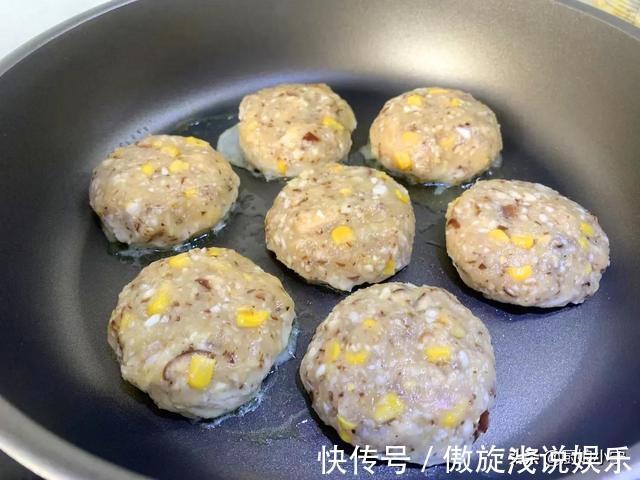 低脂|鸡胸肉这做法太香了，低脂营养，不知不觉瘦了，健身教练都这么吃