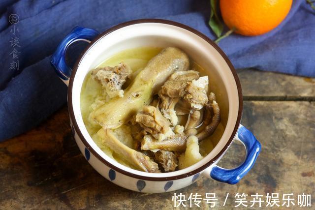 味道|炖老鸭汤时，别直接下锅炖，多加“2步”，汤汁浓郁味道鲜，解馋