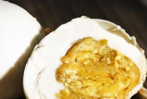 阿司匹灵|咸鸭蛋对身体好，但此类人却不宜食用咸鸭蛋，现在知道还不晚！