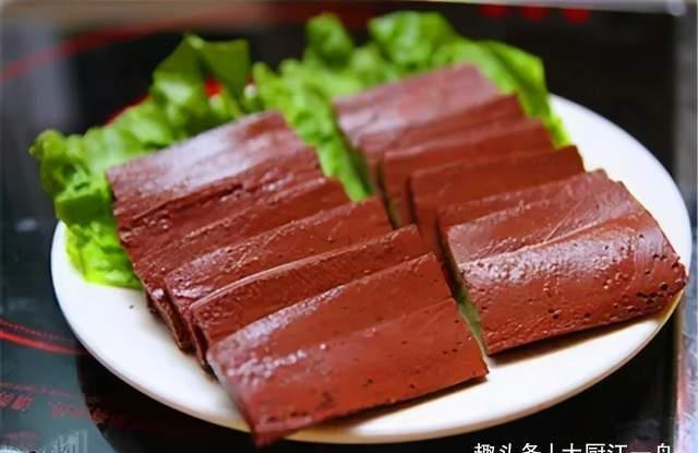 大便|吃完猪血过后,为啥大便是黑色的?为了家人的健康,不妨看看