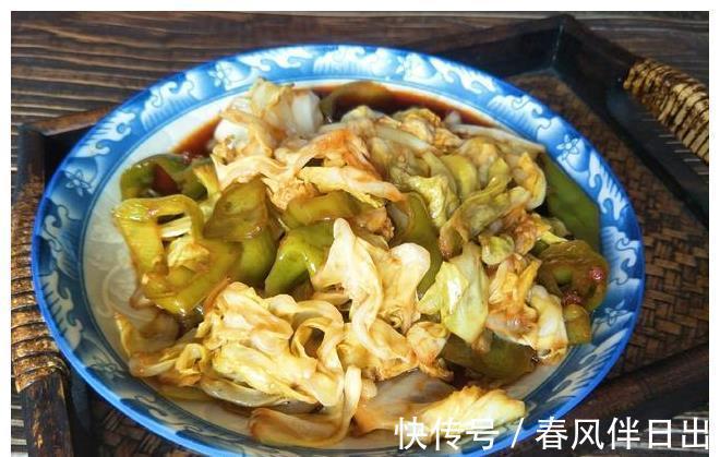 搭配|立秋后，2样蔬菜一起炒，香辣下饭，搭配馒头米饭真香
