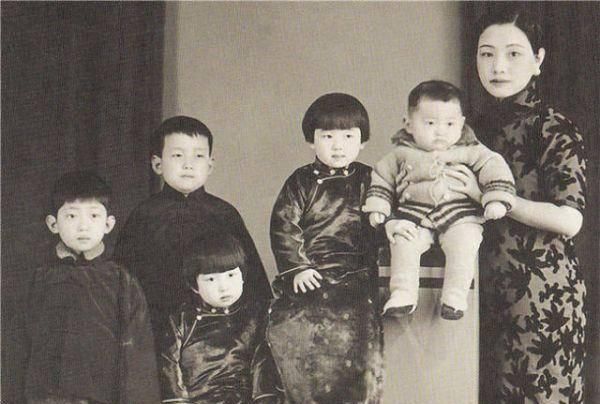 正房|后进门的女人与正房平起平坐,婚后连生9子,八个月身孕逼走冬皇