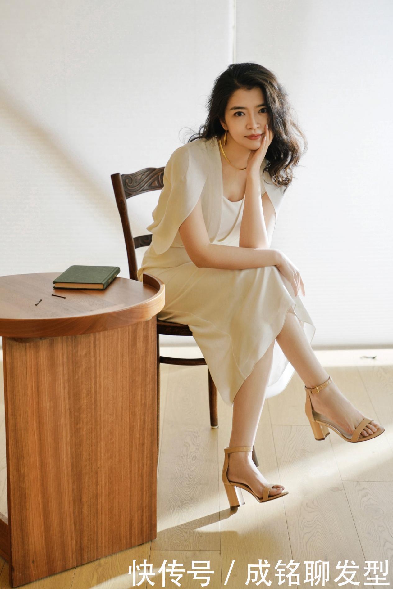 腿型|成熟女人的美在与优雅,三木教科书级别的穿搭,高级大方又有品位