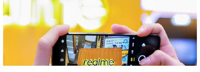 gtneo2|聯名泰山國潮版！realmeGTNeo2新配色發布，不比聯名日本動漫強？