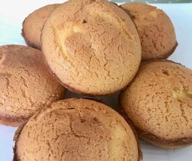 泡打粉|原来风靡大街的脆皮蛋糕做法这么简单,只要三步,早餐就做好了