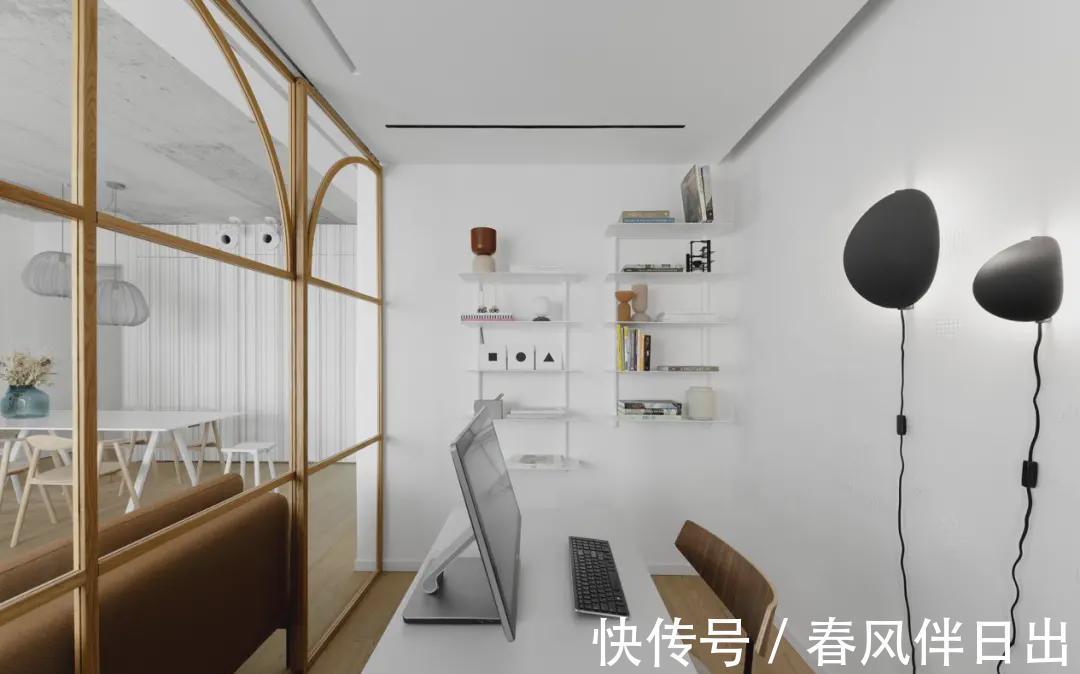 玻璃|年轻妈妈坚持砸墙换玻璃,只刷大白墙,105㎡装出了大平层效果