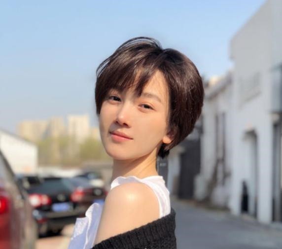 《浪姐2》陈小纭表演拉跨进决赛，不以实力定去留，实力悍遭淘汰