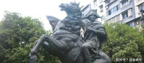 打下|拿破仑打下一张欠条，200年后被上门讨债，法国的做法令人钦佩