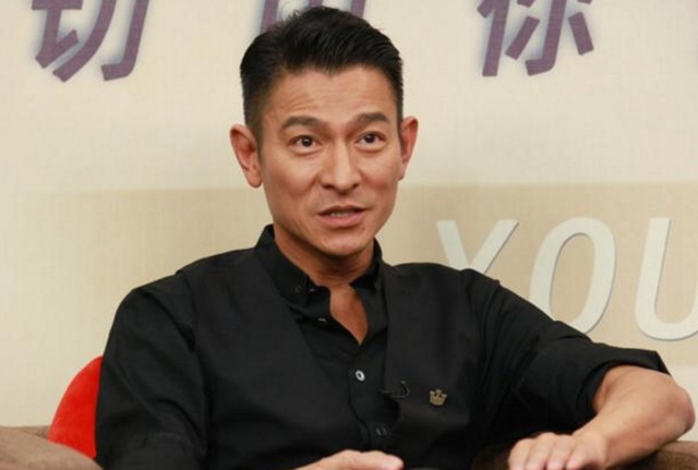 沈永革|杨坤曾说“刘德华不是歌手”,从前辈到街头卖唱,他经历了什么?