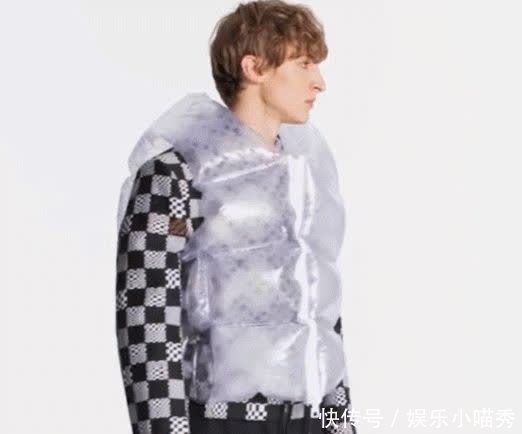 巴黎世家|巴黎世家发布高跟洞洞鞋，再次「丑」出新高度
