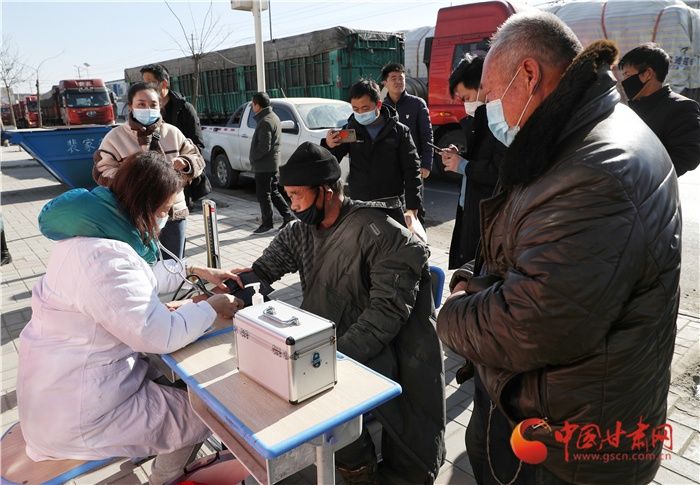 送医下乡|兰州脑康中医医院：公益路上奉献爱心 送医下乡带来健康