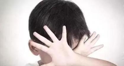 父子俩|熊孩子逛超市闯祸,将大米和绿豆混杂在一起,宝爸上网求助怎么办