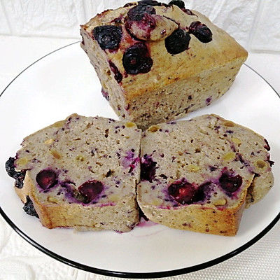 无油无糖杂粮爆浆蓝莓磅蛋糕