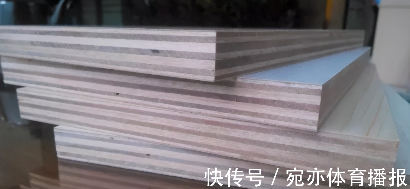 不变形|衣柜用什么板材好?对比5种板材,选它10年不变形,更好用