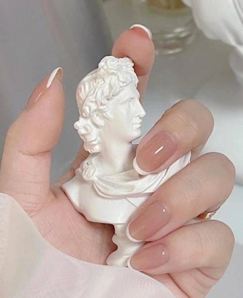 女生们的第二张脸，这些美甲你需要知道，精致漂亮又时尚