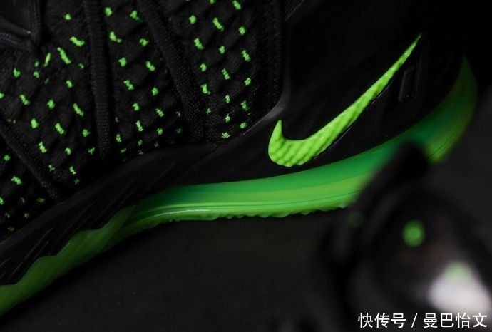 Dunkman重出江湖,这款LEBRON 18太帅了!