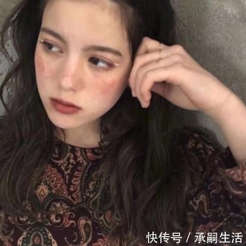 凌晨|女生身高为啥“长得慢”,若不改掉这3种恶习,想要脱单根本没戏