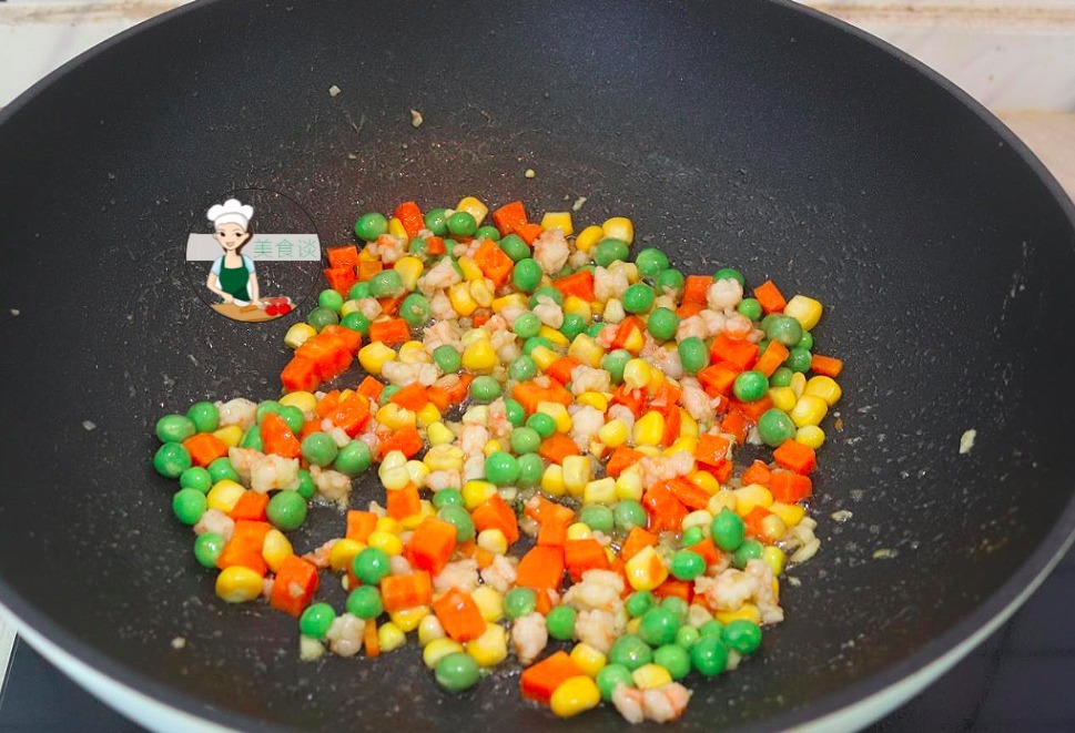 小朋友|90后妈妈给孩子做的“福袋”,在朋友圈火了,网友去蹭饭可以吗