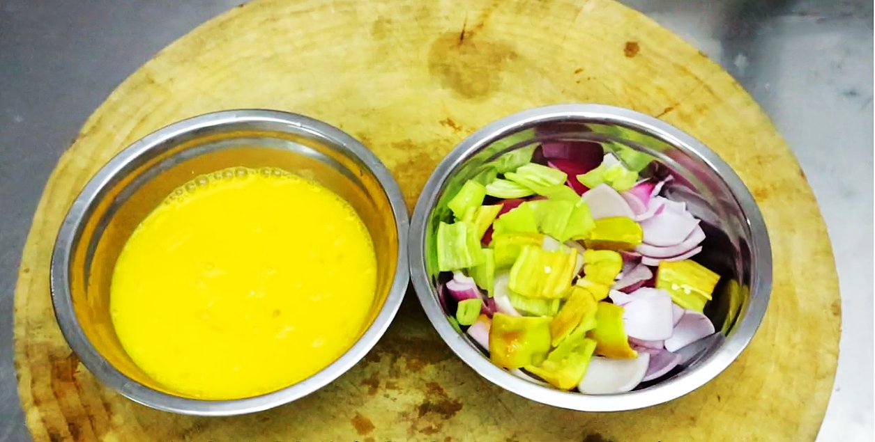 秋天别总大鱼大肉，多吃这12道家常素菜，低热量高营养，特别下饭