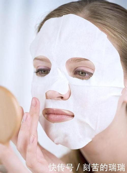 女人一旦过了30岁,敷面膜要记住4不要,否则还不如不敷