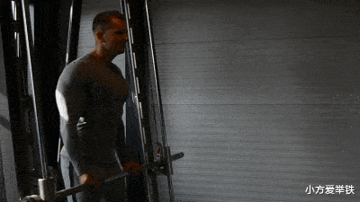 拖拽式|肱二头肌训练没感觉?老派弯举动作——拖拽式弯举!非常值得一试