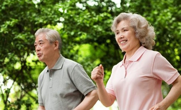 长寿|为什么老人不坚持锻炼,也能长寿健康,3位老人说出答案
