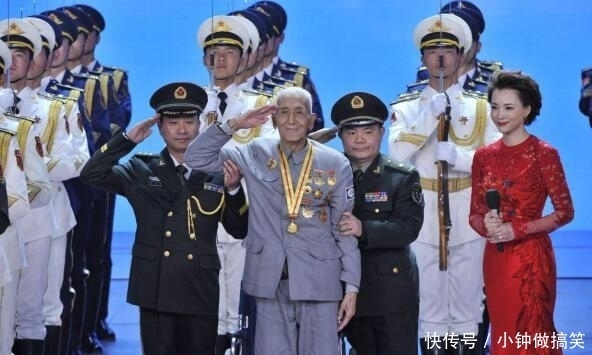 伴舞者 春晚不对外售票，那么现场观众席坐的都是什么人？他们身份不简单