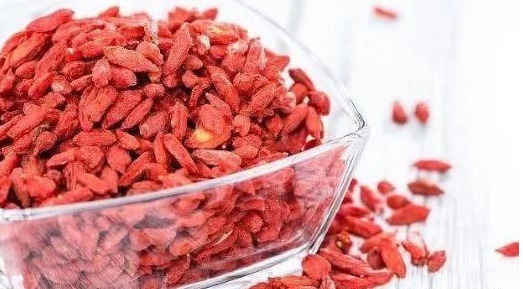 肾脏|枸杞与它是地造一双,喝上3天,肾或许能补满,肝也悄悄好转