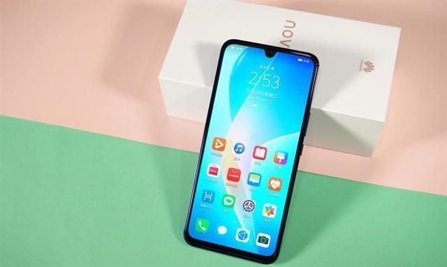 设计|盘点3款值得入手的华为手机,三款“低配”也要多留意