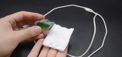 你家有风油精吗?这个用途太聪明了,一年能省不少钱,涨知识了