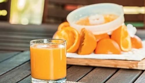 喝水|早晨空腹喝水很养生专家提醒3点不注意，喝了也是白喝