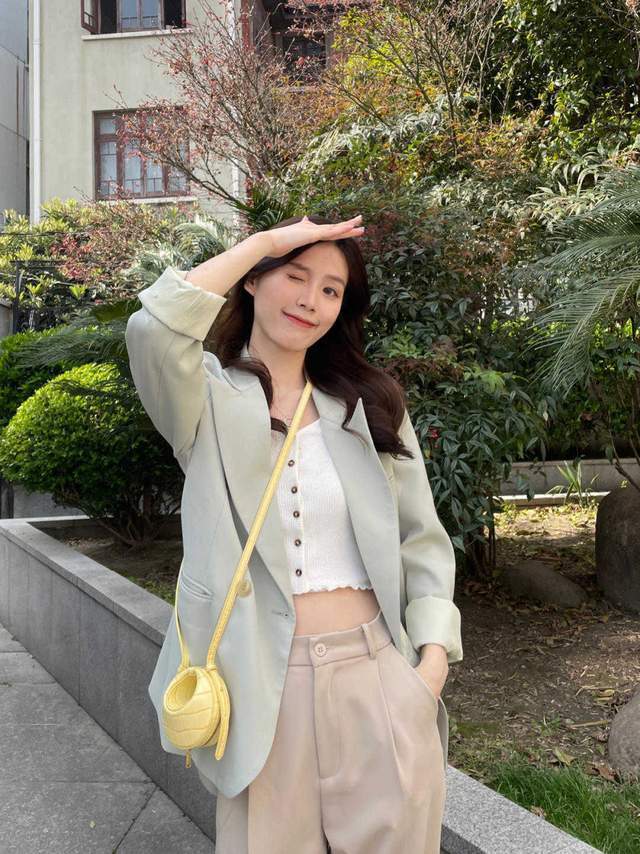 搭配|“初秋”最流行的这几款裤子,不光很好搭配,还能提升气质感