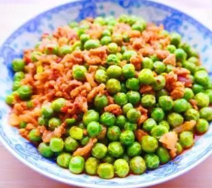 豌豆|孩子每天做梦都想长到一米八,多吃小炒菜,补钙个头蹭蹭长