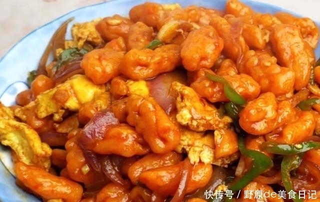 胡萝卜要多吃,教你新做法,加4个鸡蛋,营养美味,比吃肉还要香