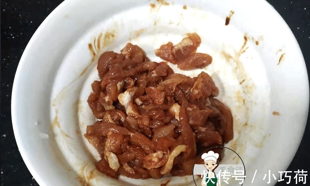 女人|女人都爱的下饭菜,配它一起炒,不仅更鲜香,润肠道,多吃还美容