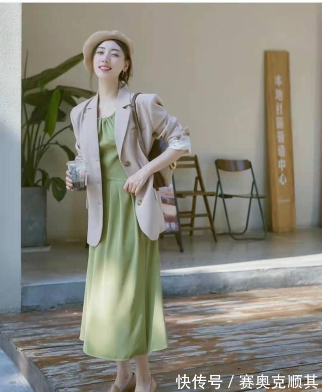 显高显瘦|小个子入秋怎么穿？分享3个思路、多套穿搭，显高显瘦又有气质