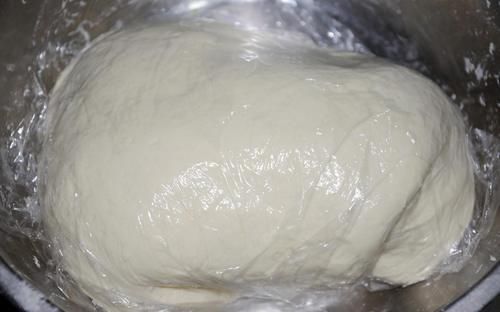 炸油条时，不用添加泡打粉，多加1点它，油条照样蓬松酥脆