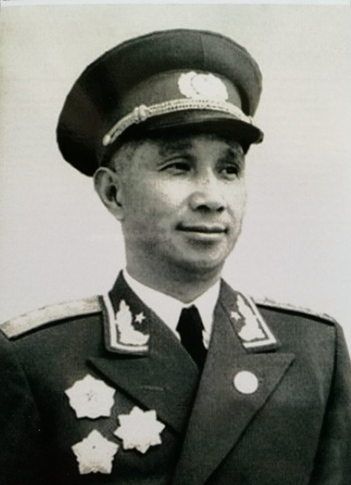 朝鲜|粟裕被点名前去抗美援朝,他两次婉拒挂帅出征,到底得了什么病呢