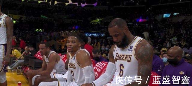 炮轰|输球真因水货状元炮轰詹姆斯比赛中途看数据科比不可能这么做!