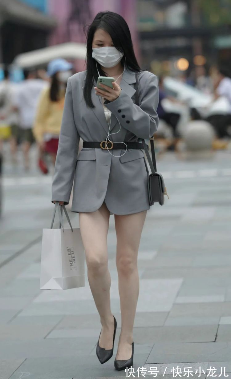 西装 美女用西装搭配出来的时尚气质,别有一番美感