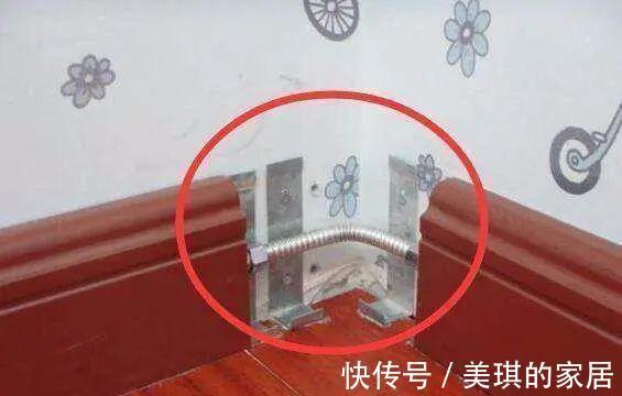 暖气管|邻居把暖气管装在踢脚线里,开始我还笑他,听完才知道错了