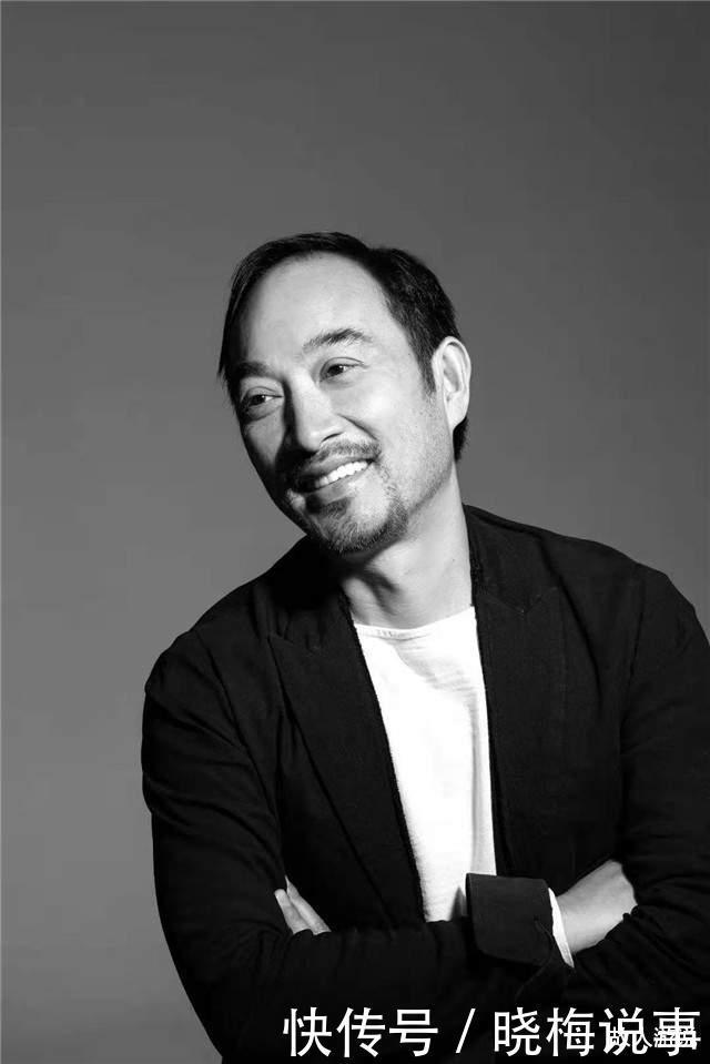 理工男凌宗湧转行做花艺后,张震亲自登门请他担任婚礼设计师