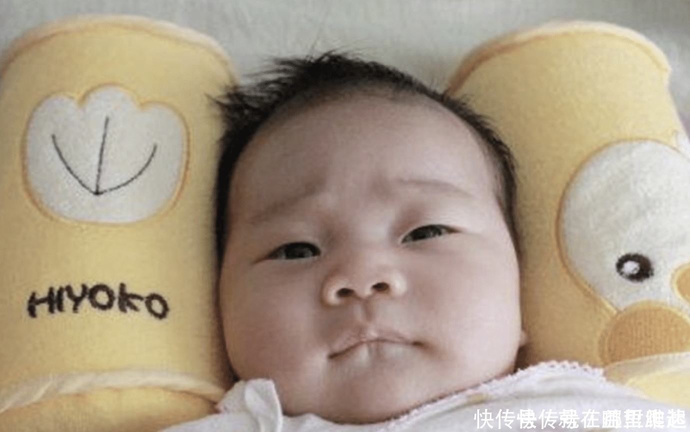 孩子|睡枕头的孩子和不睡枕头的孩子,有哪些不同?区别还不小