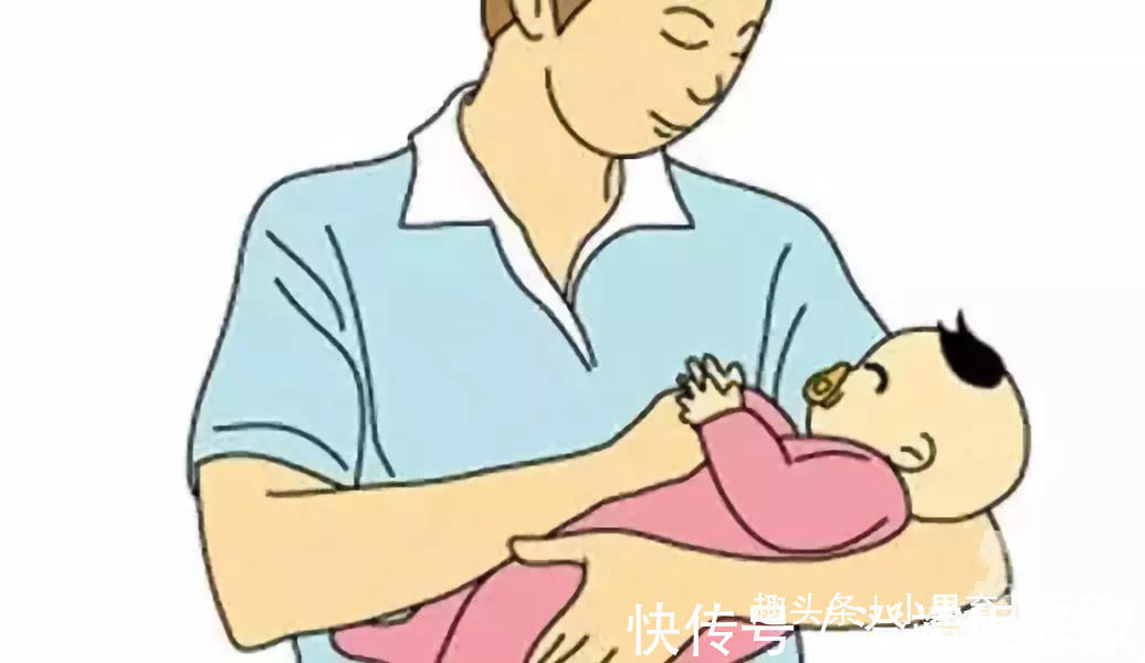 小宝宝|宝宝多躺还是多抱呢专家看台初生宝宝这样抱