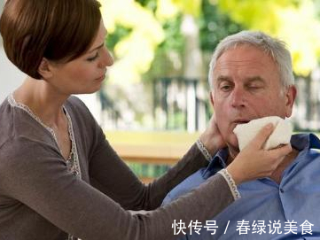 中风|中风“原因”公布！医生提醒少做2事，少碰2物，让血管干净通畅